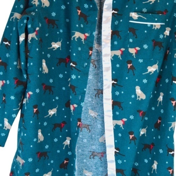 LAZY MONDAYS Soft Brushed Cotton Long Sleep Shirt ‘Labs in Scarves’, Medium - Picture 5 of 11